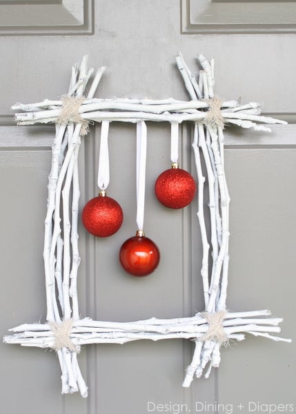 Red and White Christmas Decor Ideas