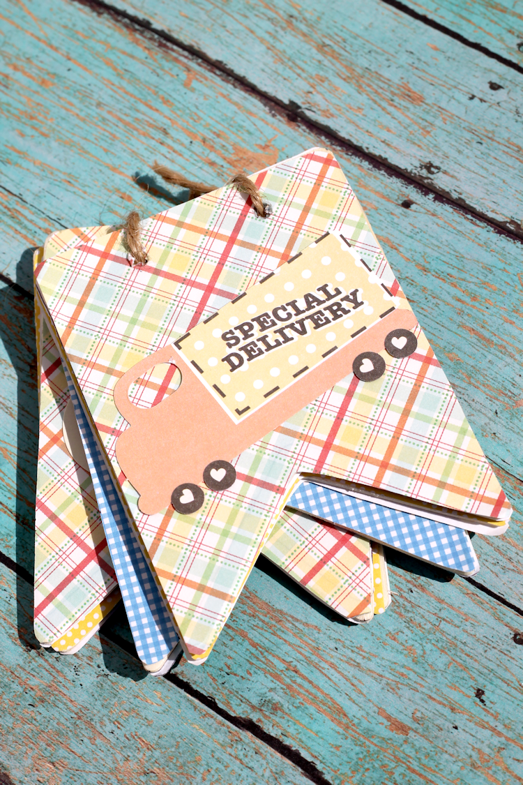 DIY Pennant Banner Scrapbook that you can whip up in a flash!