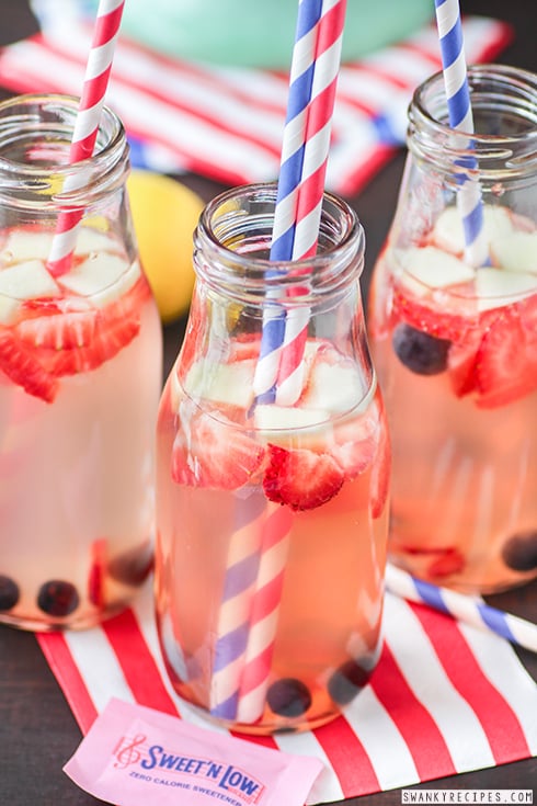 drinks-strawberry lemonade-swanky recipes