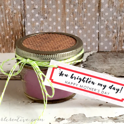 Homemade Mason Jar Candle Mother’s Day Gift