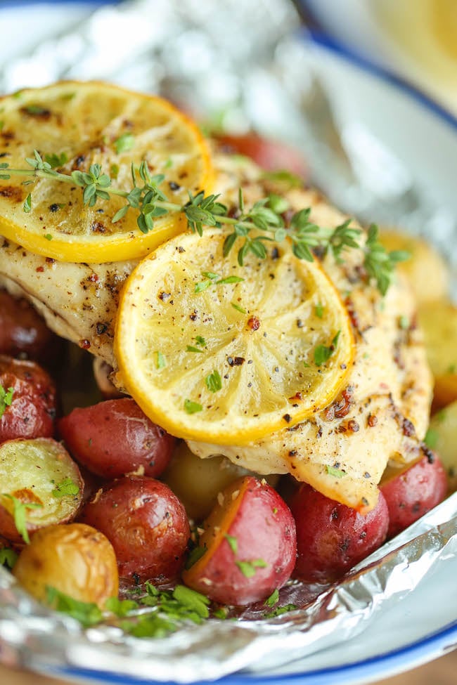 lemon chicken and potatoes foil packet - damn delicious