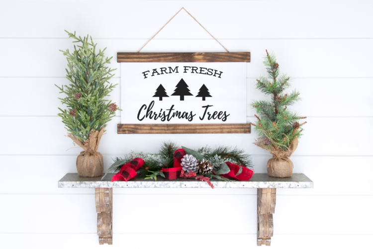Farm Fresh Christmas Tree Sign to Print and Frame for inexpensive Christmas Decor