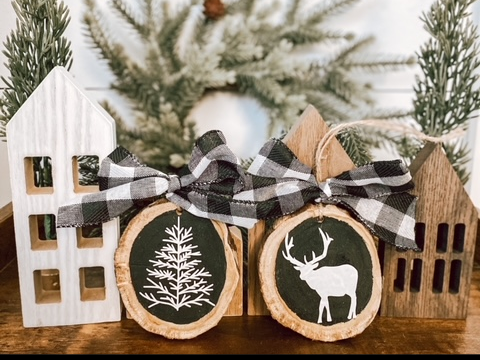 Wood Slice Christmas Ornaments