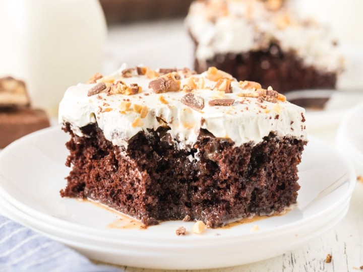 Image for SNICKERS POKE CAKE