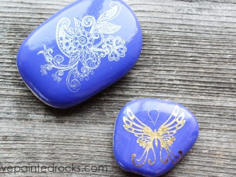 Image for How to Apply Temporary Tattoos to Rocks