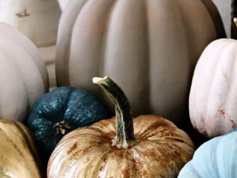 chalk paint pumpkins