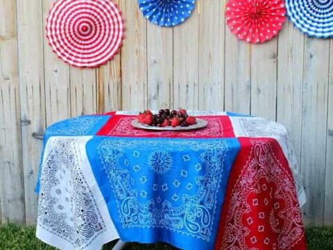 Bandana Patchwork Tablecloth DIY.jpg