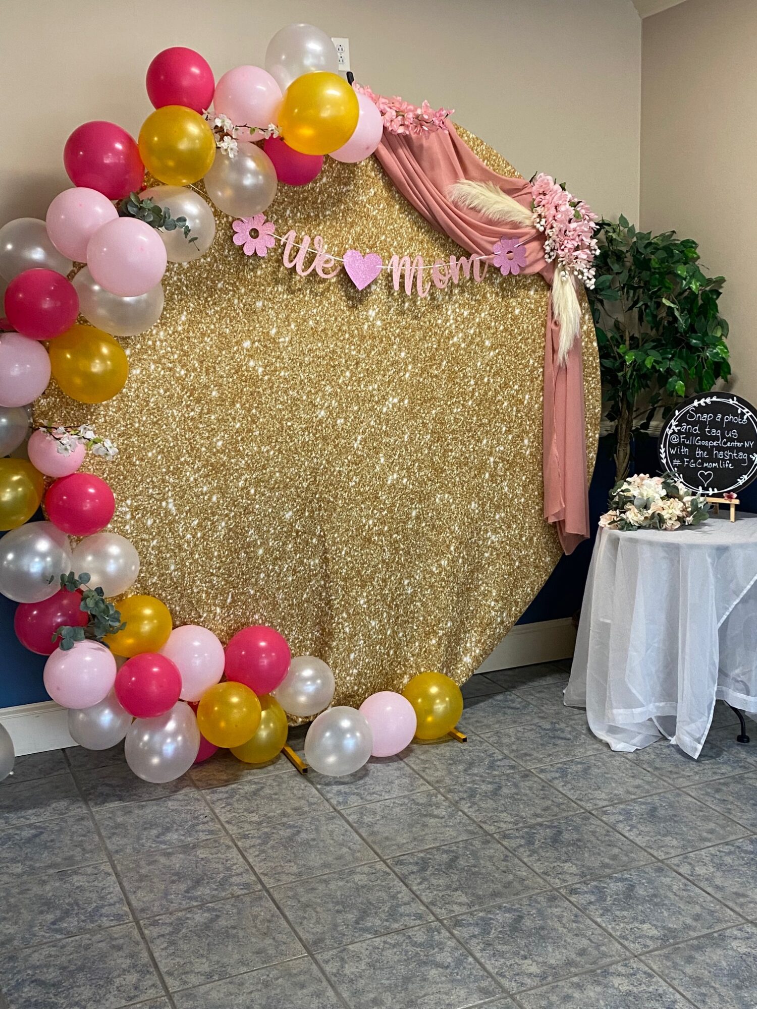 Mother's Day Photo Booth