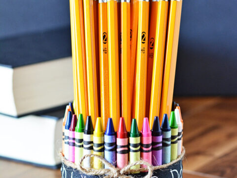 Teacher gift ideas crayon pencil vase.jpg