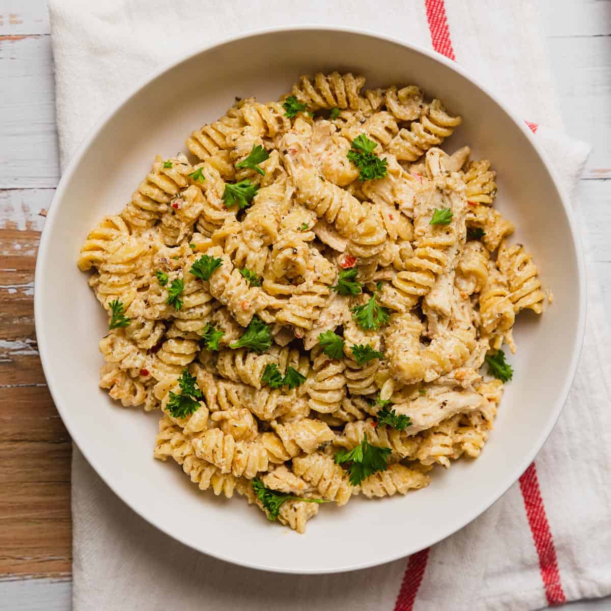 crockpot garlic parmesan chicken pasta 16.jpg