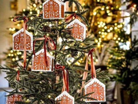 gingerbread house christmas ornaments